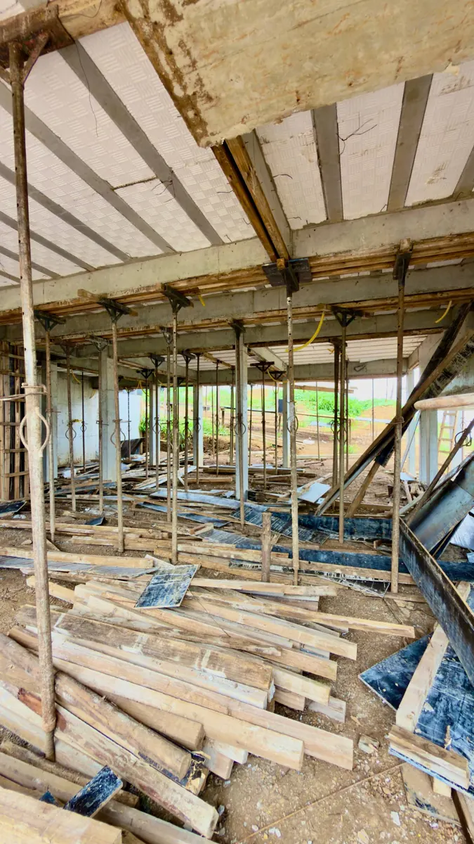 Detalhe de etapa estrutural da construção em Alphaville